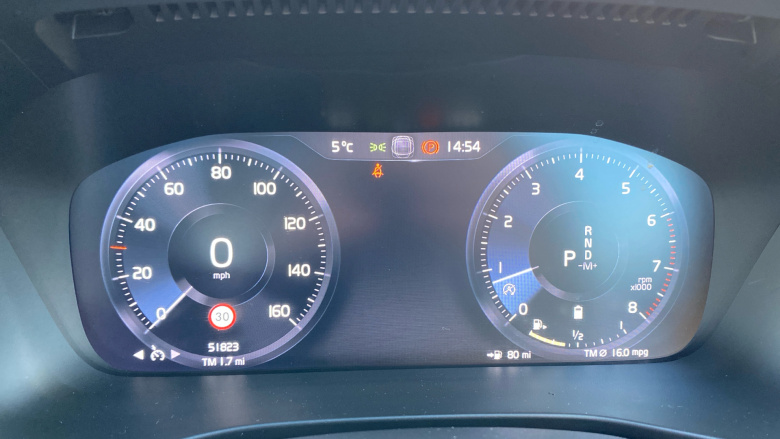 Volvo Xc40 2.0 B4P Inscription 5dr Auto Petrol Estate